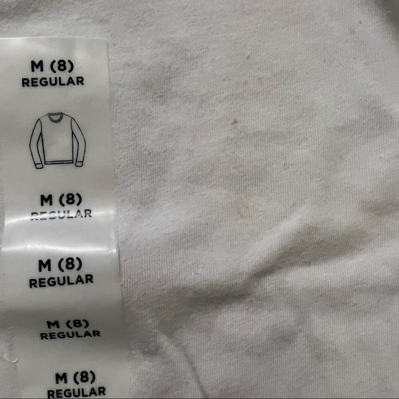 2 Old Navy white long sleeve shirt - Picture 4 of 4